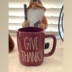 Rae Dunn GIVE THANKS🍁Coffee Mug